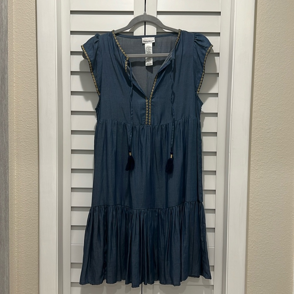NWOT Tommy Bahama Chambray Tiered Split-Neck Dress with a Flutter sleeve size SM